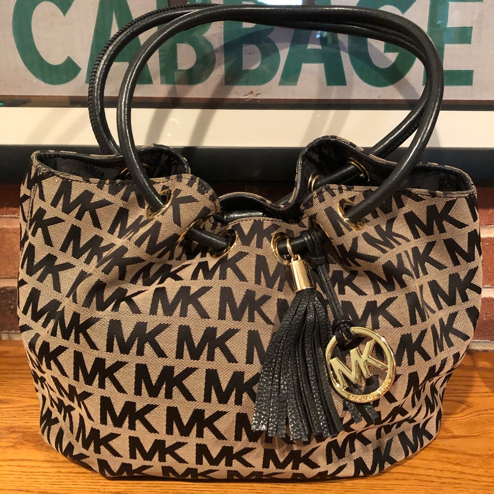 Authentic Michael Kors purse